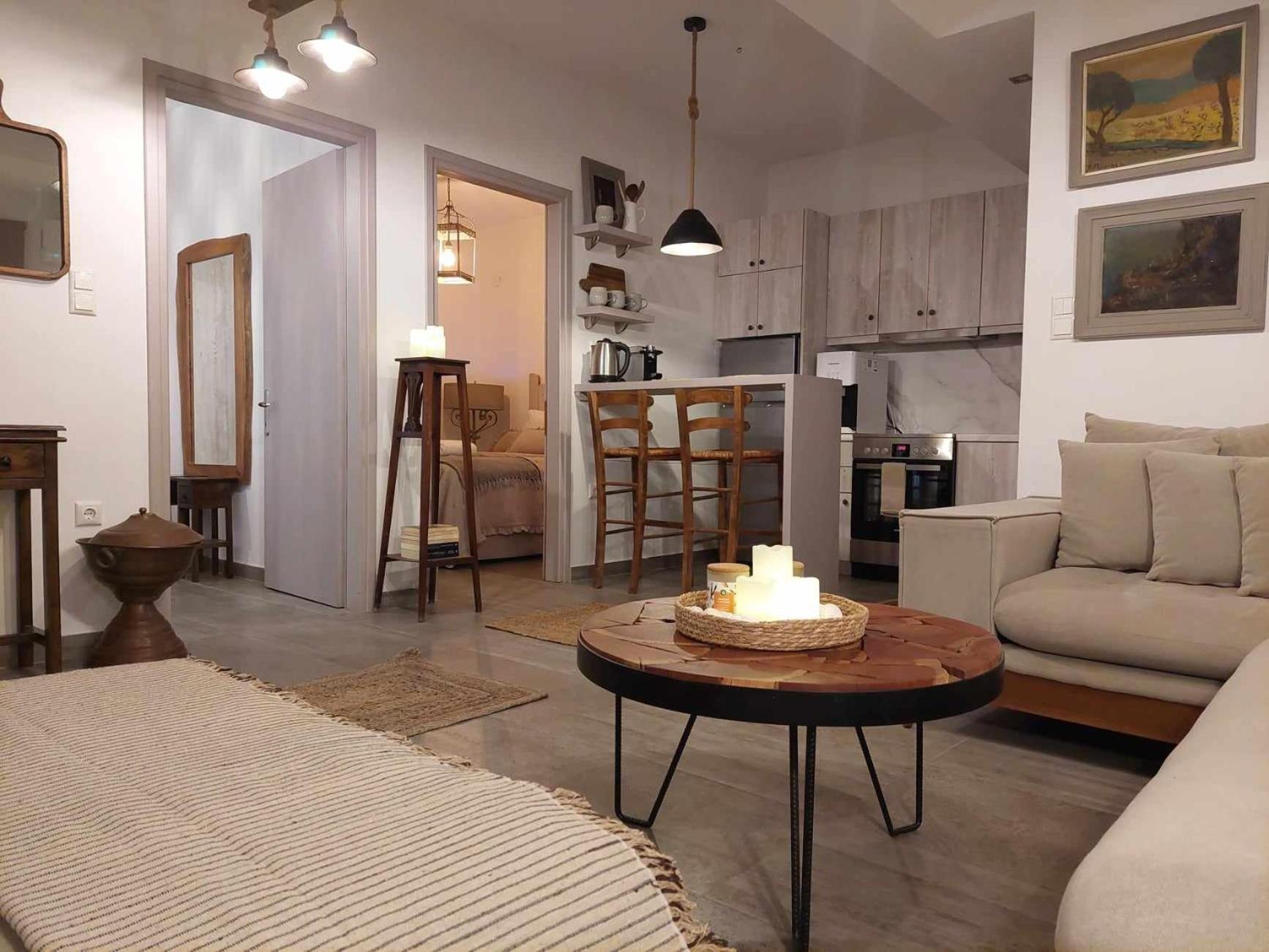 Maya Apartments, Modern And Convenient Apartments With Private Parking สเกียธอสทาวน์ ภายนอก รูปภาพ